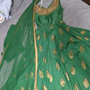Beautiful green Indian dress - new with tag